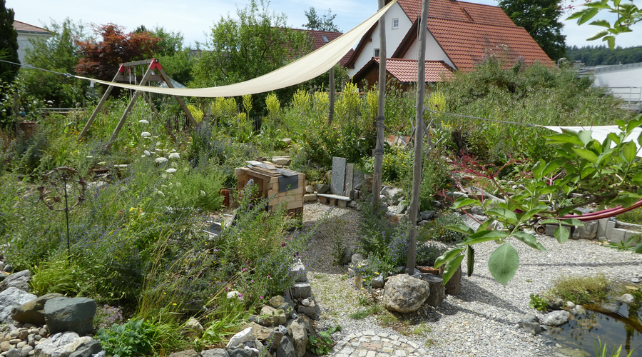 Ein Blick in den Naturgarten der Familie Lotterbach/Mayer aus Mindelheim. Foto: Landratsamt Unterallgäu
